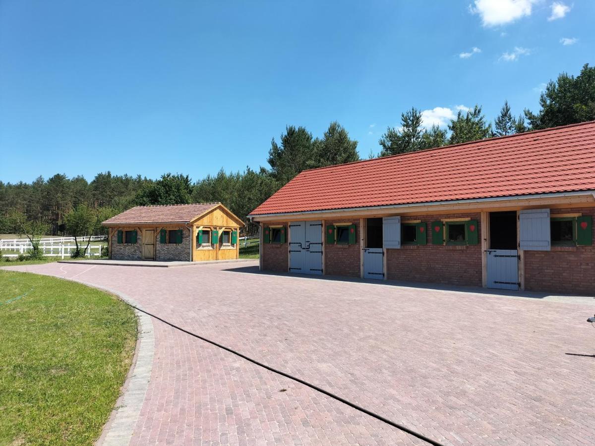 Gutshof Dragefeld Villa Krzyż Dış mekan fotoğraf